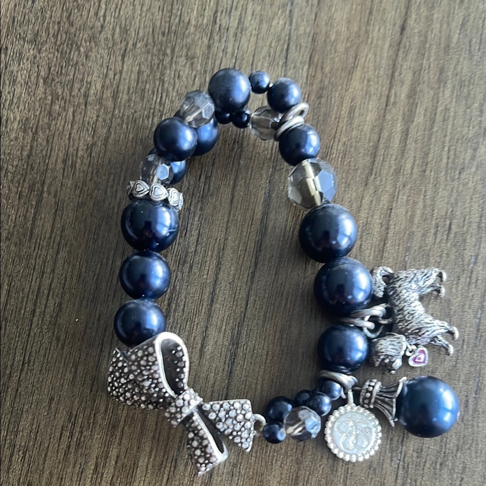 Jessica Simpson Elegant Navy Beaded Bracelet with Charms